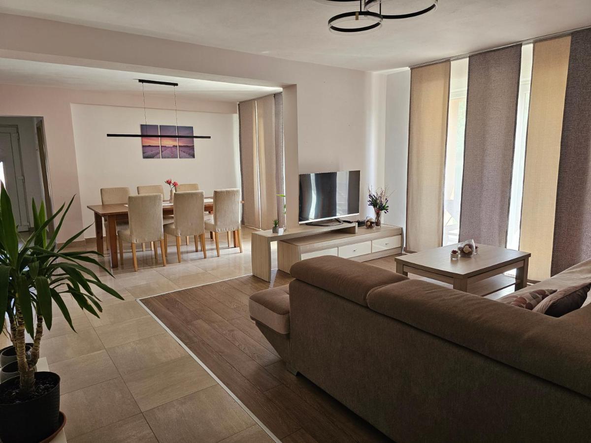 Premium Apartments Tade Funtana Exterior photo